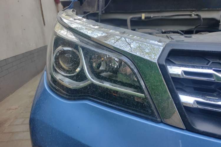 Used Venucia M50V 2017 1.6L XL CVT Luxury Edition
