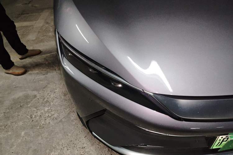 Used BYD Han 2020 EV Long-Range Luxury Model Right Front Headlight