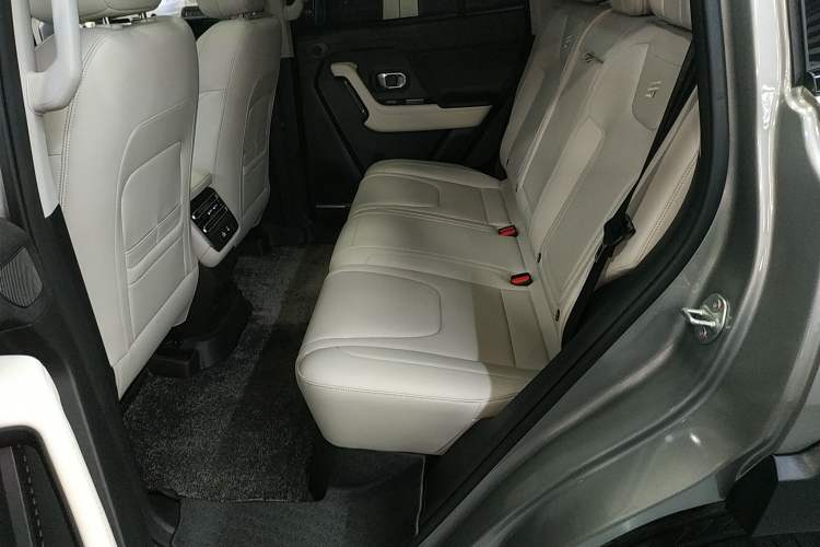 Used JETOUR Shanhai T1 2025 150 km to the Lake