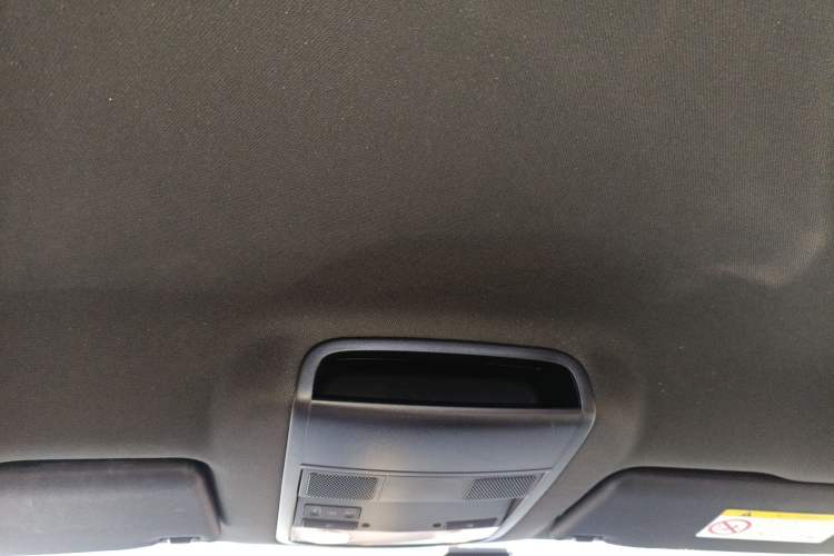 Used Volkswagen Beetle 2018 180TSI Yile Model
