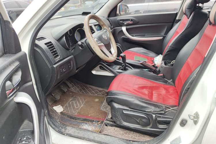 Used Changan CS35 2016 1.6L Manual Luxury Model China IV Standard