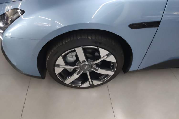 Used XPeng MONA M03 2024 620 with Ultra-Long Range
