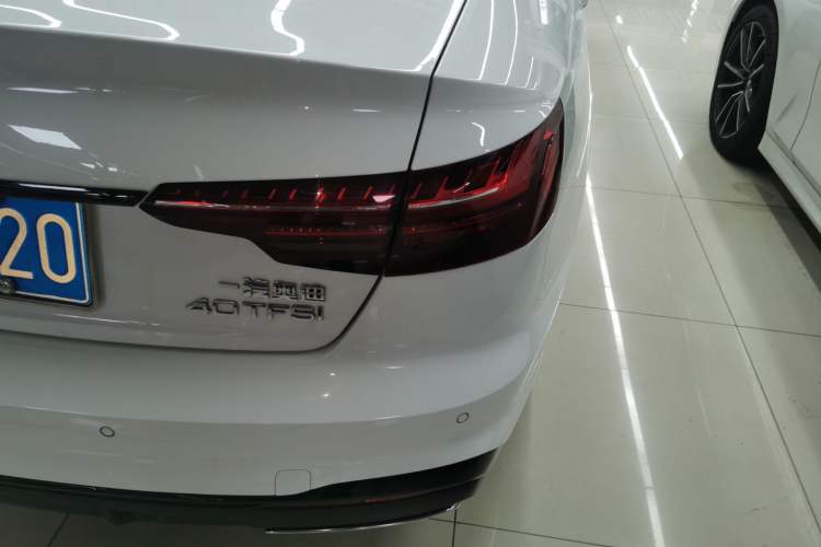 Used Audi A4L 2022 40 TFSI Luxury Dynamic Model Right Rear Taillight