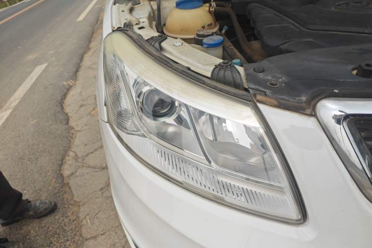 Used Chery E3 2015 1.5L Manual ZhiShang Model
