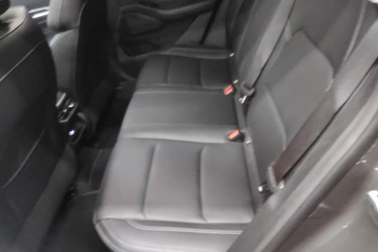 Used Geely Auto Emgrand 2025 4th Generation 1.5L CVT Luxury Version
