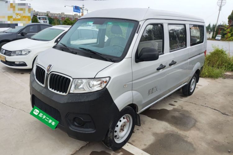 Used Jinbei Hiace X30 2020 1.5L Super-Comfortable Version China VI Standard SWC15M