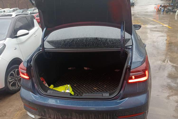 Used Ford Escort 2021 1.5L Automatic Diamond Edition
