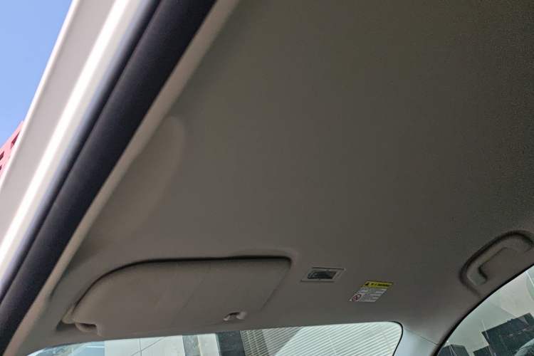 Used Roewe Clever 2021 302km Excellence Edition
