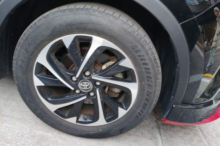 Used Toyota IZOA 2018 2.0L Yichi Edition China V Standard
