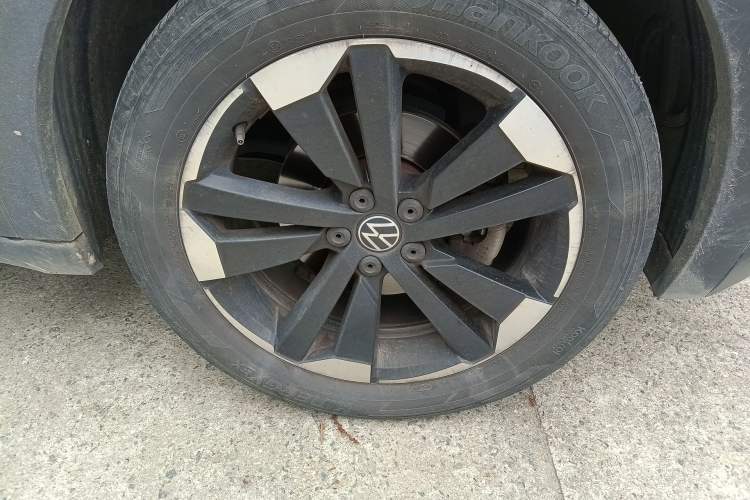 Used Volkswagen Tacqua 2020 1.5L Automatic Yue