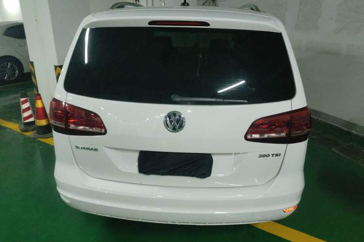 Used Volkswagen Sharan 2018 380TSI Comfort Edition 7-Seater
