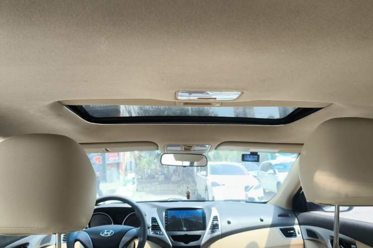 Used Hyundai Elantra (5th Generation / Langdong) 2013 1.6L Automatic Leading Model Headliner