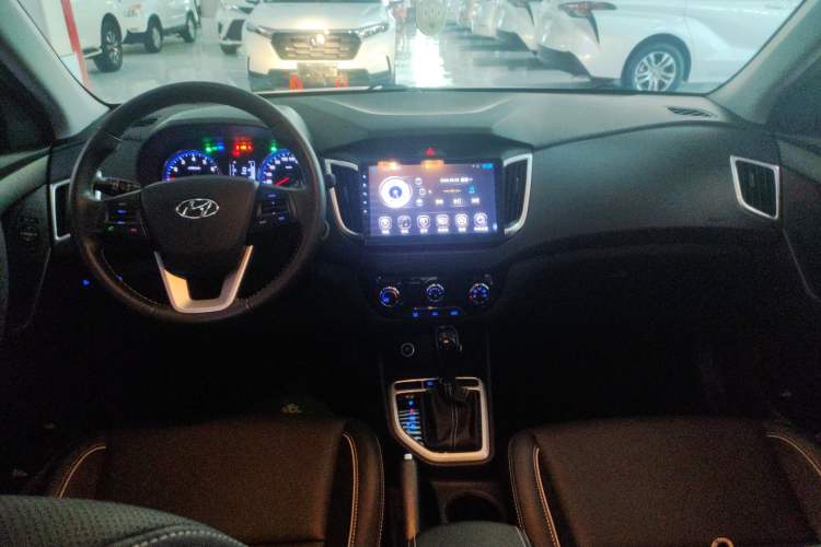 Used Hyundai ix25 2017 1.6L Automatic Smart Version