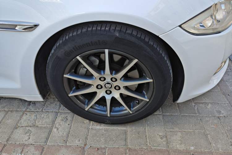 Used Jaguar XJ 2012 XJL 3.0 Panoramic Business Edition
