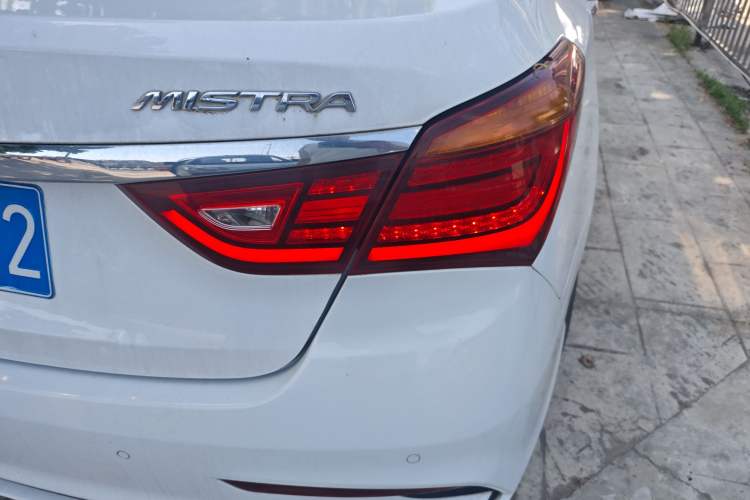 Used Hyundai Mistra 2017 1.8L Automatic Deluxe DLX Model China V Emission Standard
