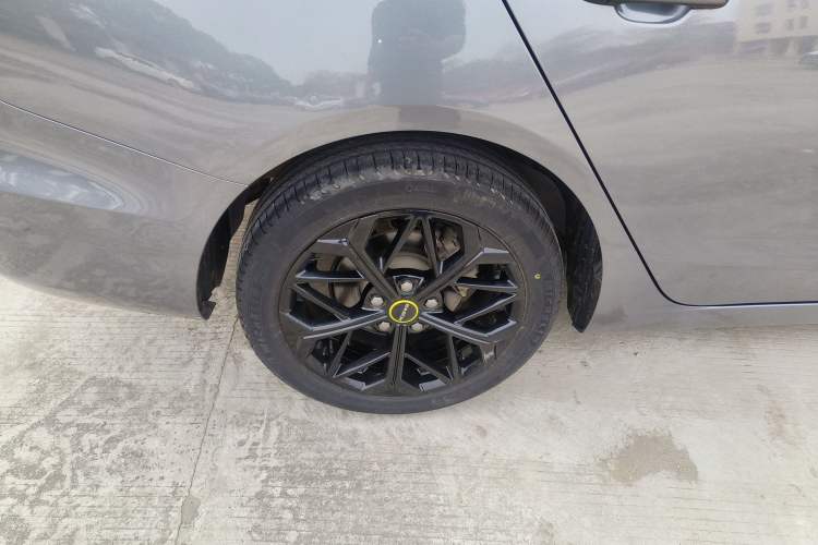 Used Roewe i5 2021 1.5T GT DCT Sonic Edition
