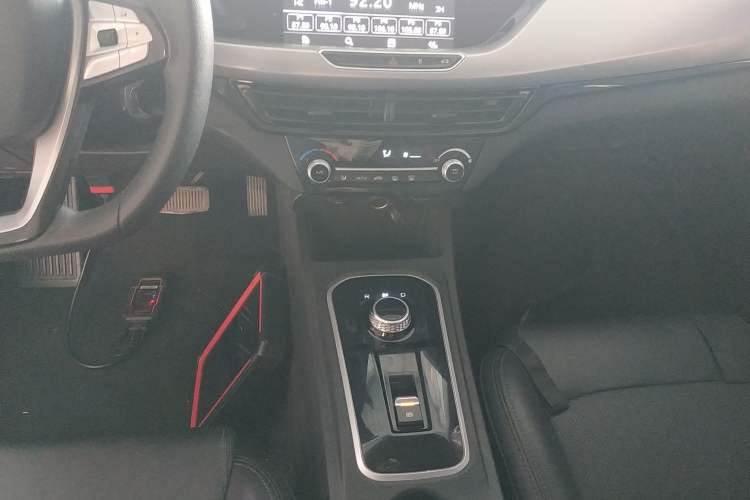 Used Changan Eado New Energy 2022 EV460 Smart Ride-Hailing Edition – Lithium Iron Phosphate