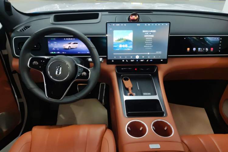 Used Hima AITO M7 2026 Model Range-Extending Pro+ All-Wheel Drive 5-Seater Version