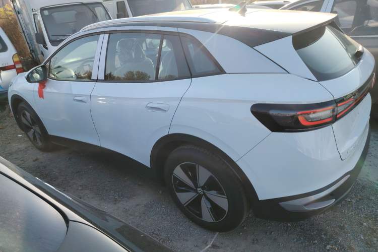 Used Volkswagen ID.4 X 2025 Smart Version Pure & Intelligent Enjoyment Edition
