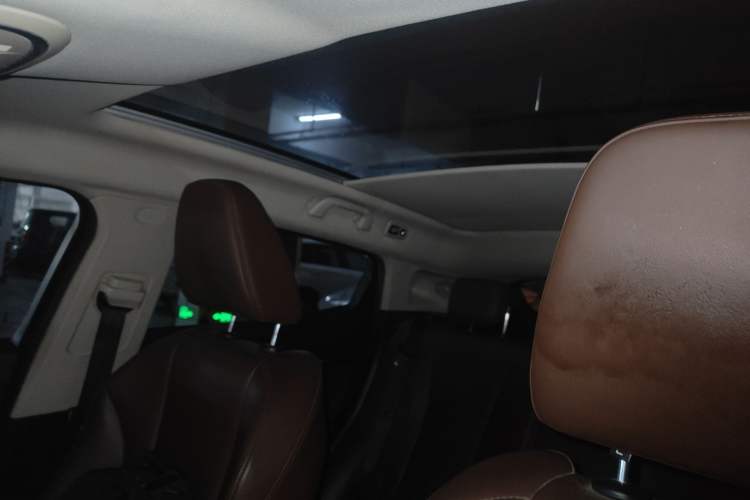 Used Wey VV5 2017 2.0T Ultra-Luxury Version