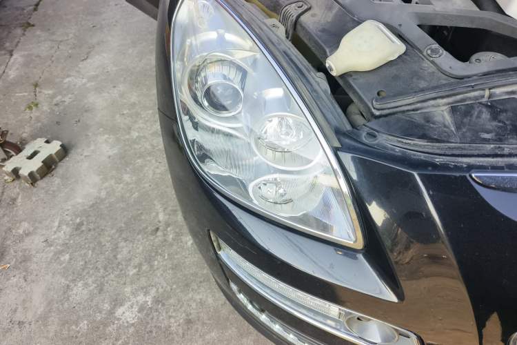 Used Luxgen Great 7 SUV 2012 Limited-Edition Sharp Model 2.2T Two-Wheel Drive Smart Version