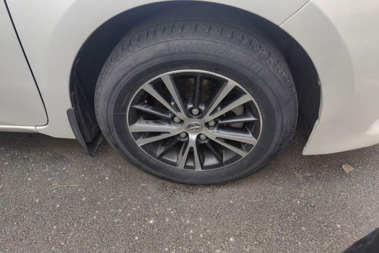 Used Toyota Levin 2016 1.6G-L CVT Leading Edition Right Front Wheel Hub