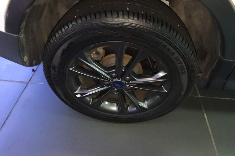 Used Ford Kuga 2019 EcoBoost 180 Two-Wheel-Drive Platinum Edition China VI Standard
