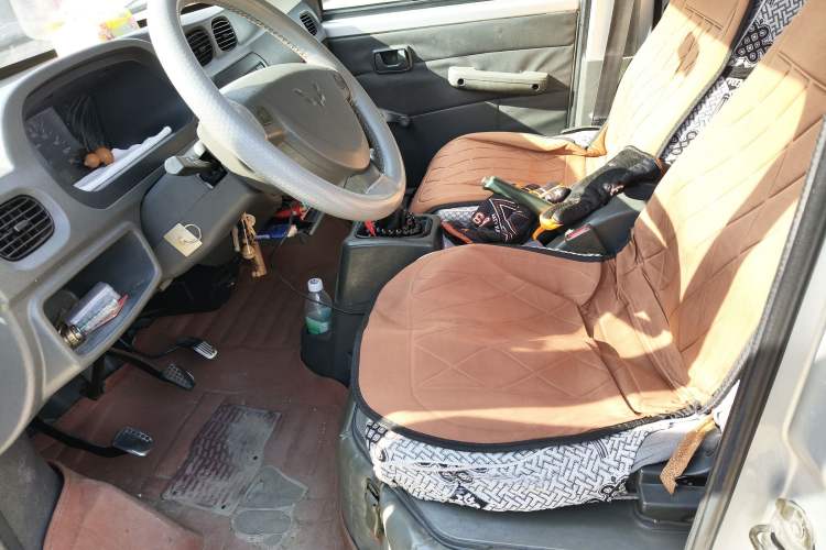 Used Wuling Zhiguang 2010 1.0L New Version Practical Edition with Short Body