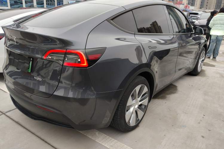 Used Tesla Model Y 2022 Rear-Wheel-Drive Version
