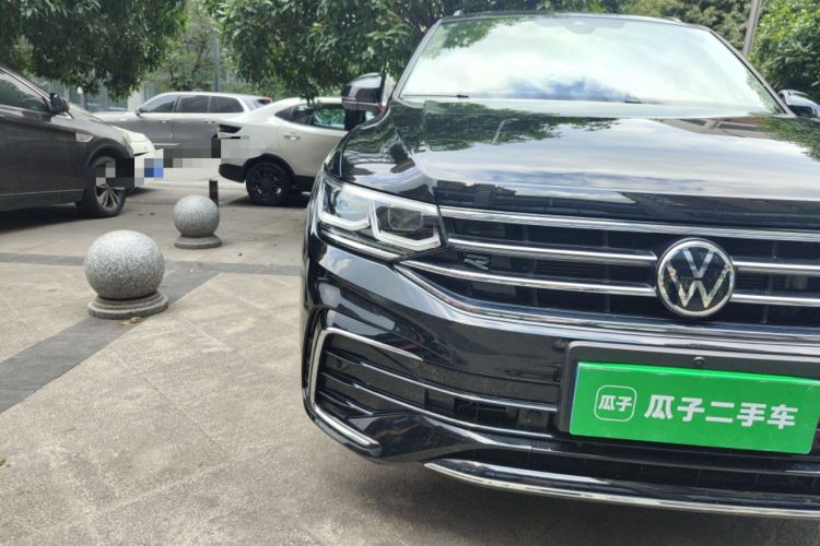 Used Volkswagen Tiguan L 2023 Restyled 330TSI Automatic Two-Wheel Drive R-Line Flagship Edition Right Front Headlight