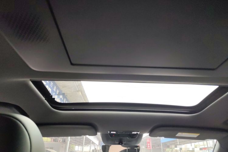 Used Dongfeng eπ eπ008 2026 Model Six-Seat Pure-Electric Family Edition
