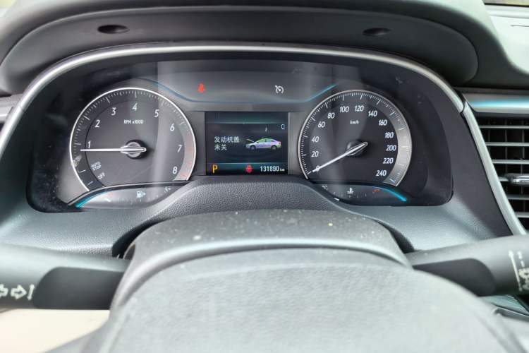 Used Buick GT 2018 15T Dual-Clutch Elite Model China V Standard Instrument Cluster