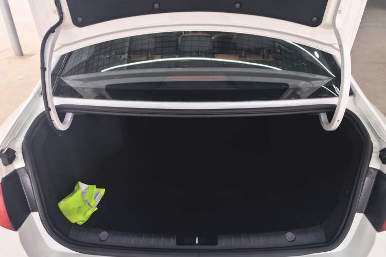 Used Geely Auto Emgrand GL 2020 1.4T CVT Luxury Model
