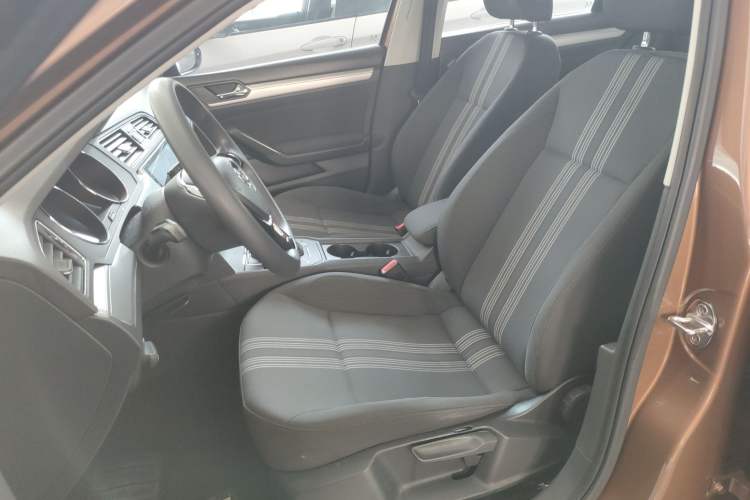 Used Volkswagen Lamando 2017 230TSI DSG Fashion Edition