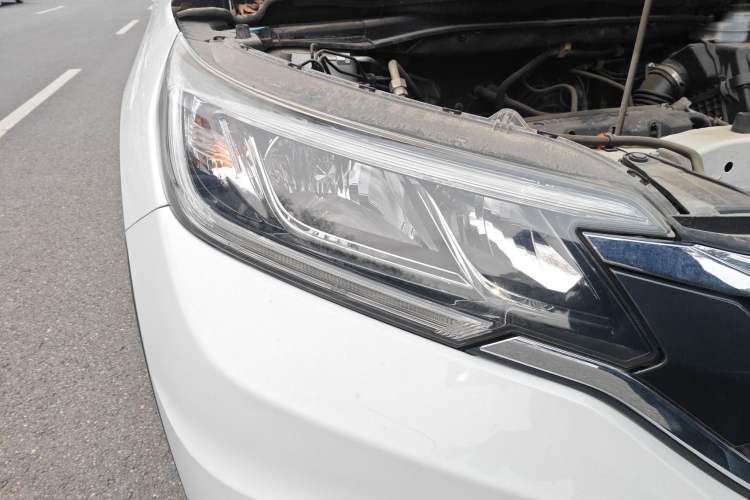 Used Honda CR-V 2015 2.0L two-wheel drive urban version