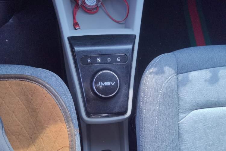 Used JMEV Xiao Qilin 2023 Joyful Edition 201km Comfort Model Gear Lever