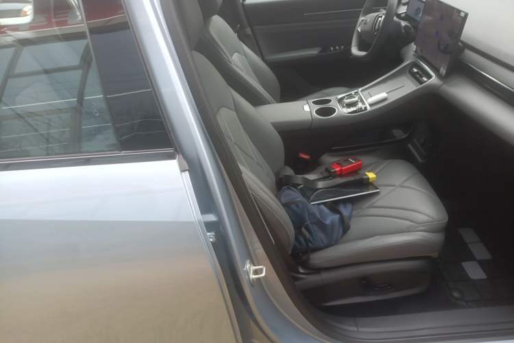 Used Geely Galaxy L6 2025 EM-i 140km Starship Edition