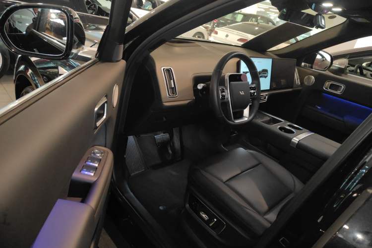 Used Li Auto L9 2024 Ultra Model
