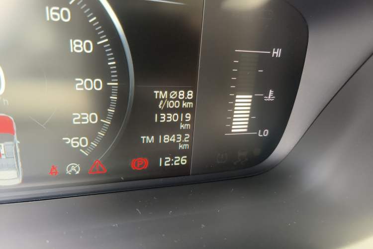 Used Volvo S90 2018 T4 Zhiyuan Edition Odometer Close Up