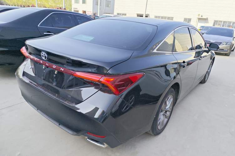 Used Toyota Avalon 2019 2.0L Ambition Edition China VI Rear Right 45 Deg