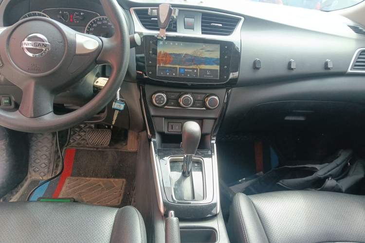 Used Nissan Sylphy 2022 Classic 1.6XL CVT Luxury Edition Audio And AC Panel