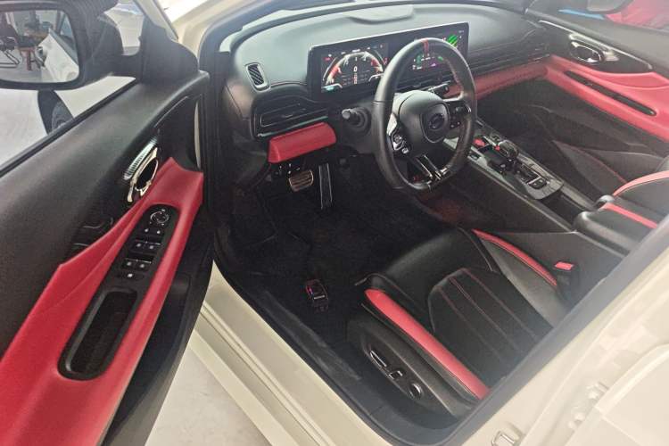 Used GAC Trumpchi EMPOW 2021 270T DCT J16 Version Driver Seat