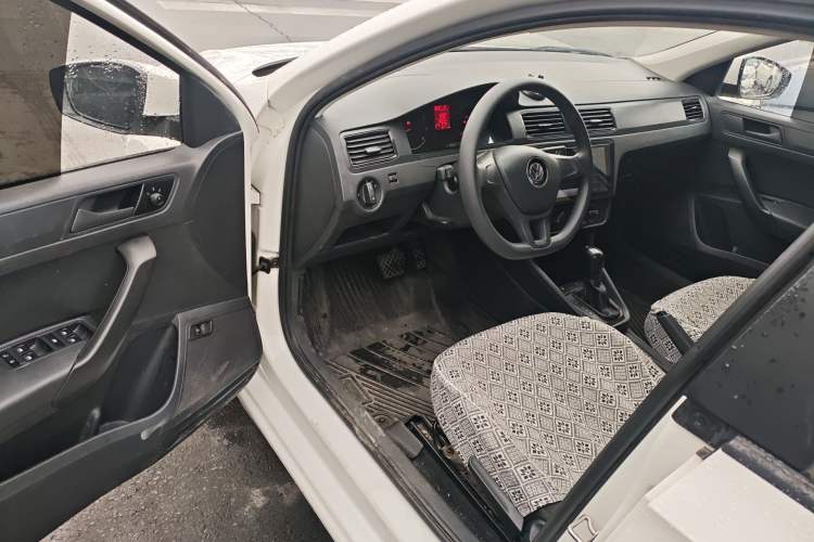 Used Volkswagen Santana 2021 1.5L Automatic Fashion Edition Driver Seat