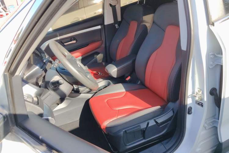 Used Haval H2s 2018 Red-Label 1.5T Dual-Clutch Fashion Edition