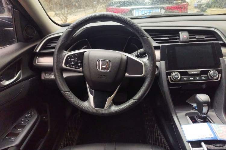 Used Honda Civic 2021 HATCHBACK 220TURBO CVT Trendy Cool Edition Steering Wheel