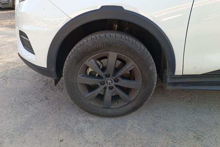 Used BYD Yuan New Energy 2019 EV535 Smart Connect Trendsetting Model