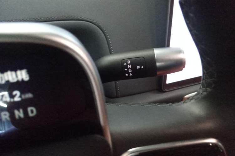 Used Li Auto L9 2022 Max model Gear Lever