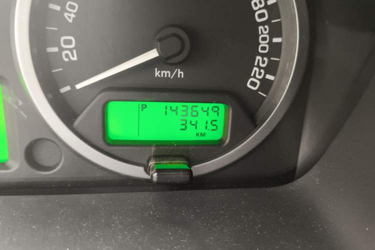 Used Land Rover Freelander 2 2011 3.2L i6 SE Gasoline Version Odometer Close Up