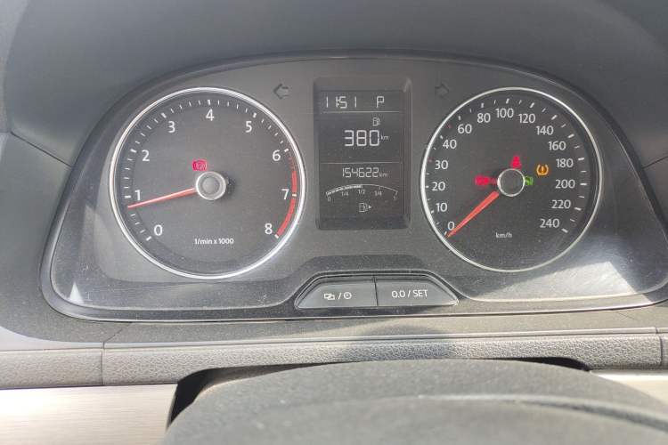 Used Volkswagen Lavida 2013 Revised Version 1.4 TSI DSG Comfort Edition
