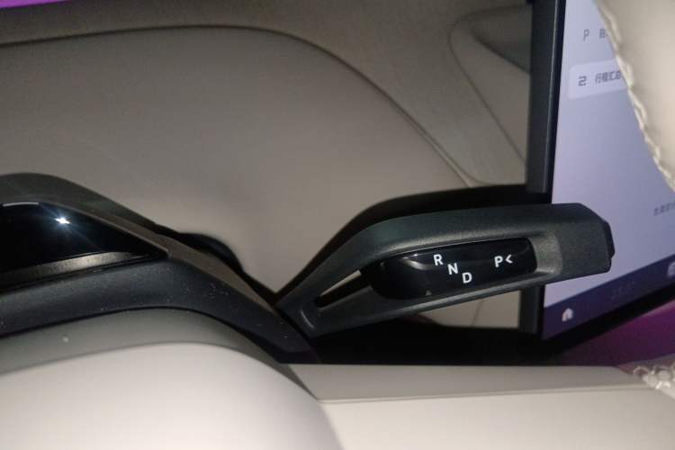 Used Xiaomi Auto YU7 2025 Ultra-Long Range All-Wheel Drive Pro Version
